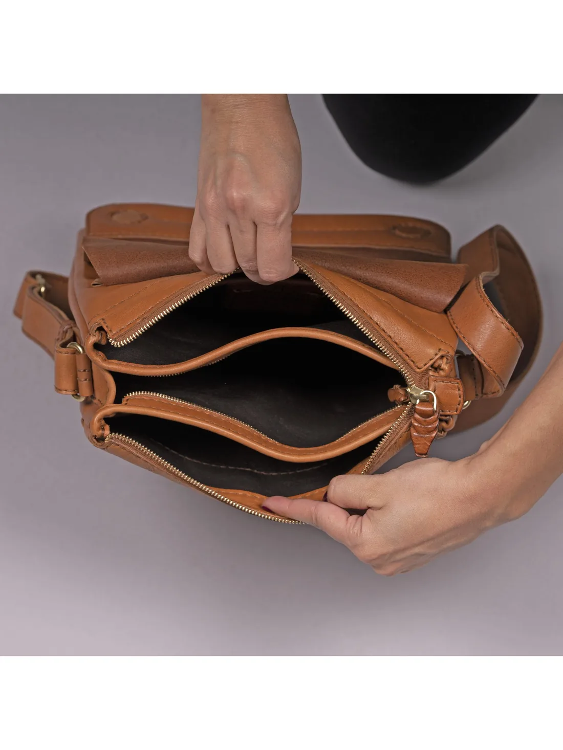 GÖN Handmade Kreko Crossbody Bag in Tan — view 2