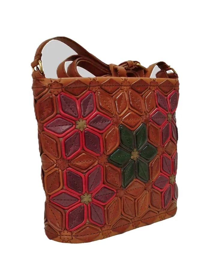 GÖN Lisa crossbody bag in tan leather