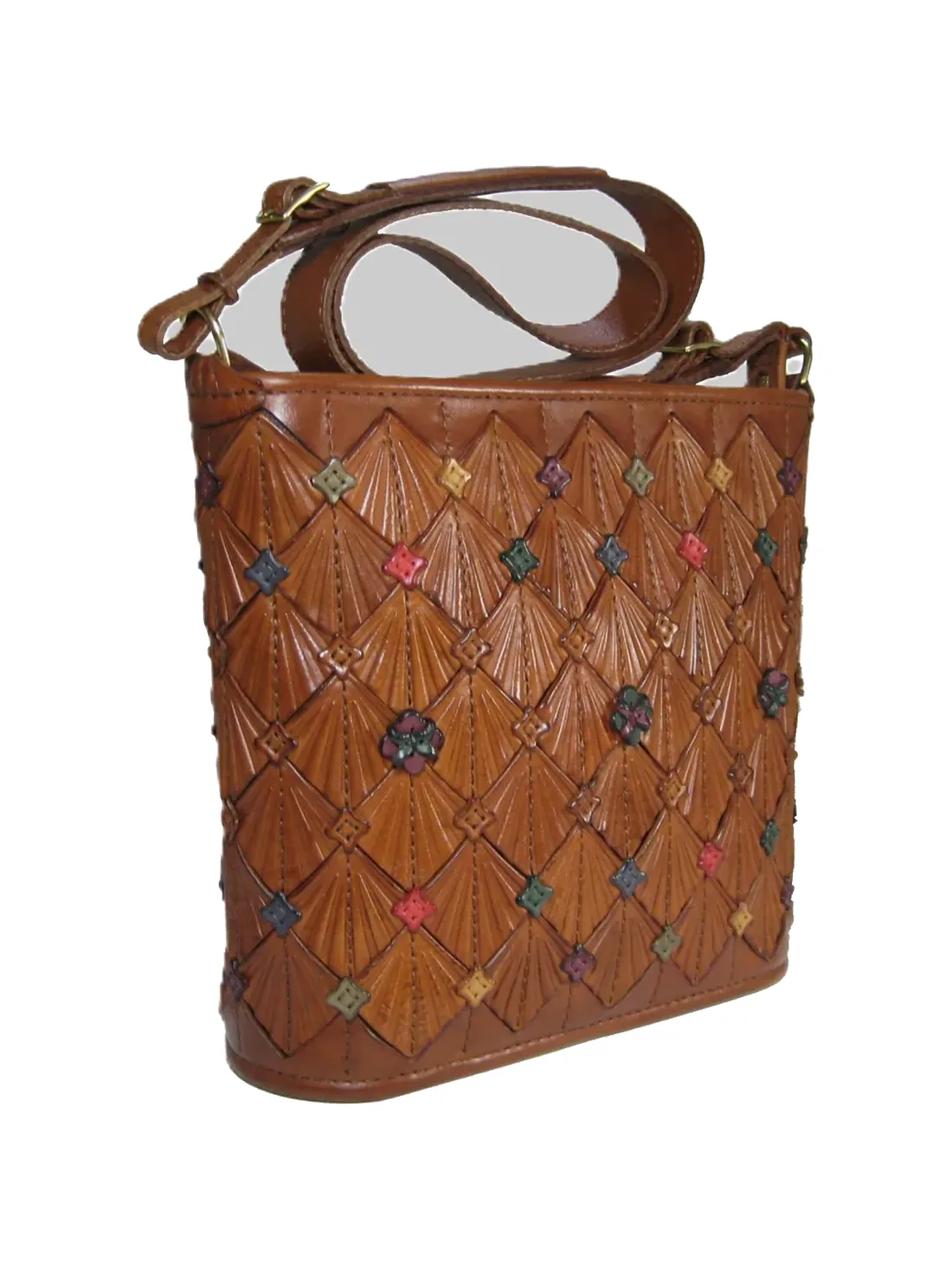 GÖN Kristal bucket bag in tan leather