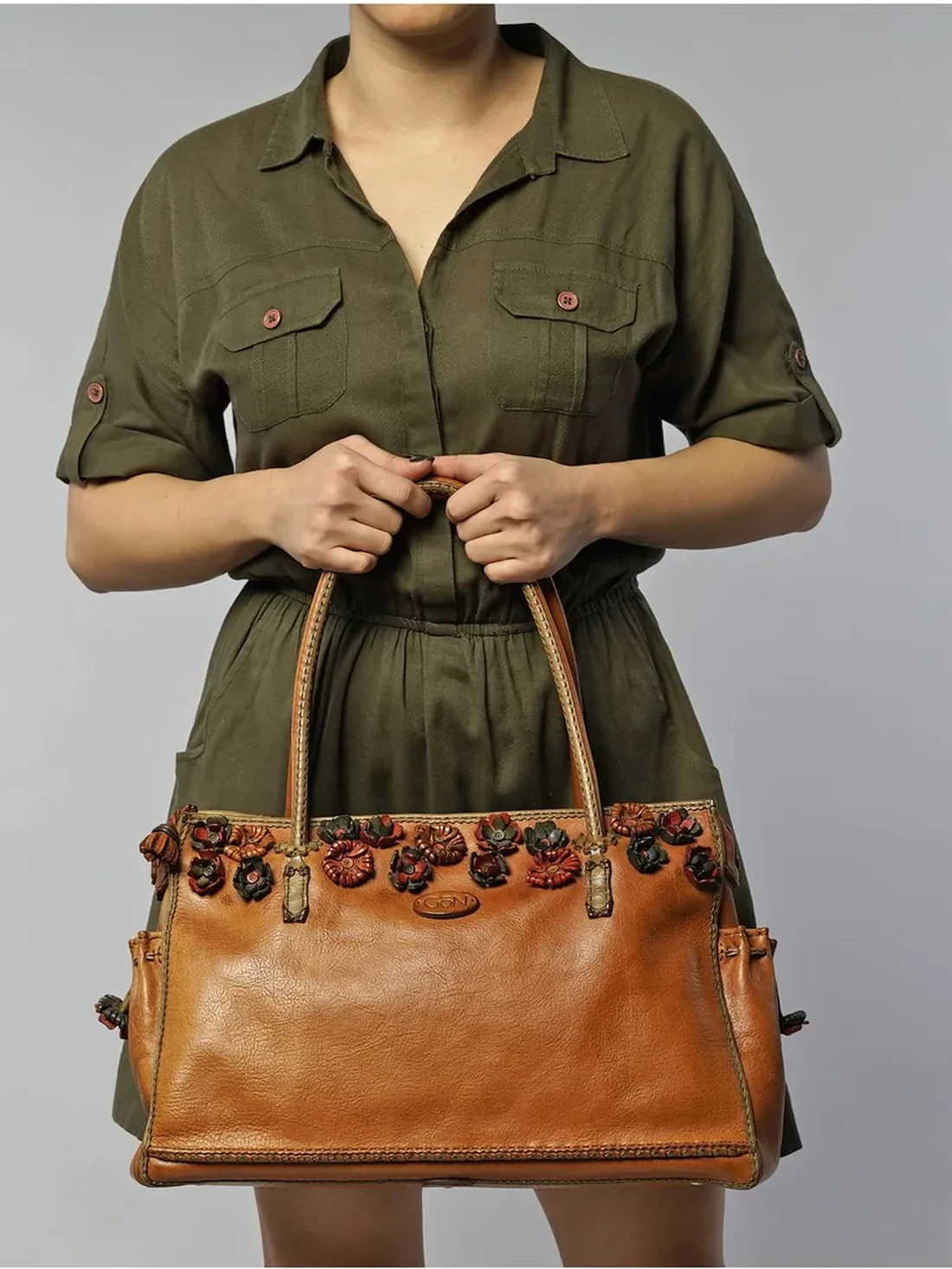 GÖN Handmade Fiele Handbag in Tan — view 2