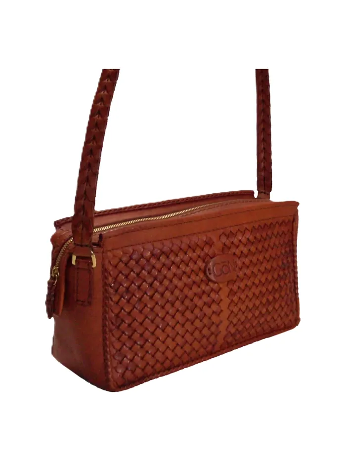 GÖN Yan shoulder bag in tan leather
